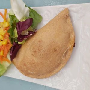 Empanadilla de verduras at Veganitessen in Sevilla