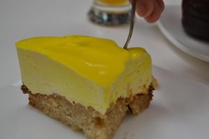 Lemon Dessert! at Veganitessen in Sevilla