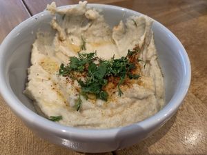 Hummus at ENO in Mexico City