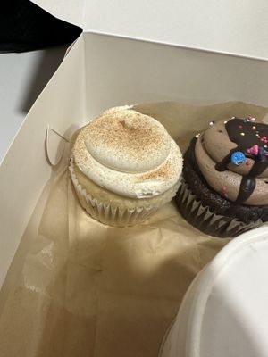 Jelly donut cupcake  at For Goodness Cakes - Food Truck in Baiting Hollow