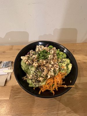 Build your own bowl  at Señor Piña Las Ramblas in Barcelona