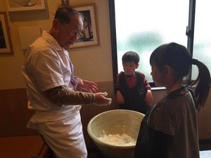 Udon Experience plan for children at Yamamotoya in Nagoya
