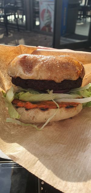 Burger at Slottsparkens Grill & Ice Cream in Malmo