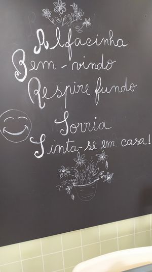 Entrada te invita a relajarte at Alfacinha in Braga