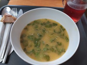 Sopa de berros , muy suave y muy rica at Alfacinha in Braga