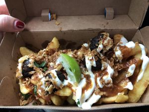 Masala Plantball Poutine vegan  at Frittenwerk - Kaiserstraße in Frankfurt