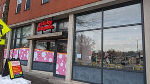  at Sticky Fingers Bakery in Washington