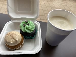 Mint cupcake and pumpkin spice cupcake with cream sickle shake at Sticky Fingers Bakery in Washington