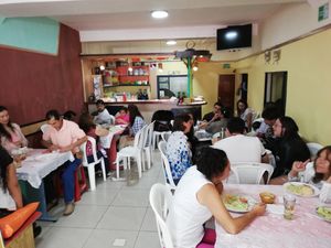 Full House  at Inti-Mikuna in Quito