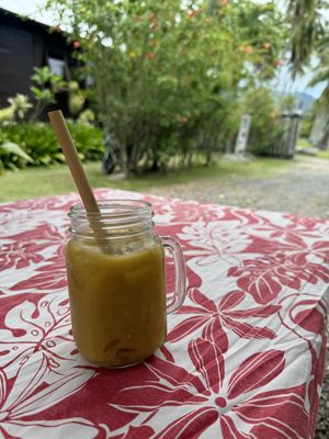 Fresh juicee  at Lilikoi in Moorea