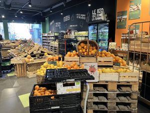 Produce at Kiss The Ground in Geneva