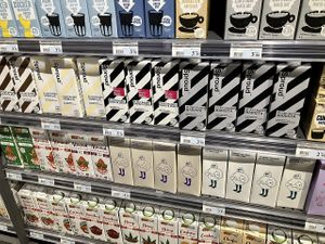 Plant-based milk at Kiss The Ground in Geneva