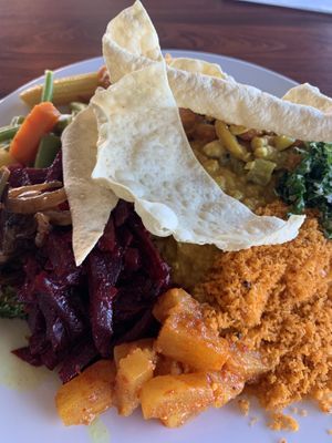 buffet of the day, including delicious pineapple chutney and coconut sambol at Citrus in Fitzroy North