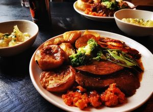 Vegan Sunday Roast at The Black Phoenix in Southampton