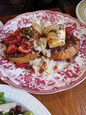 Toast nutella at Mama Carmen's Coffee & Bakery in Mallorca