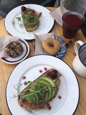 T2 in M and donuts 🍩  at Mama Carmen's Coffee & Bakery in Mallorca