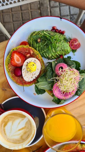 Breakfast with vegan egg! 😍 at Mama Carmen's Coffee & Bakery in Mallorca