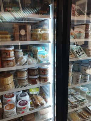 Shop at Mama Carmen's Coffee & Bakery in Mallorca