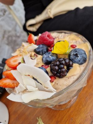 Oat at Mama Carmen's Coffee & Bakery in Mallorca