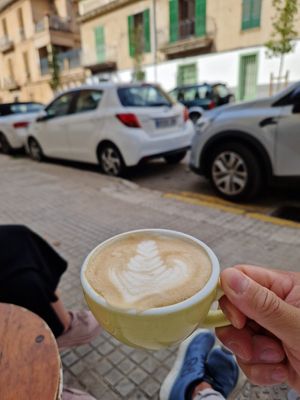 Cappu at Mama Carmen's Coffee & Bakery in Mallorca