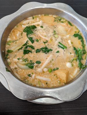 Thai Tom kar soup with veggies at K & L 98 HotPot in Boynton Beach