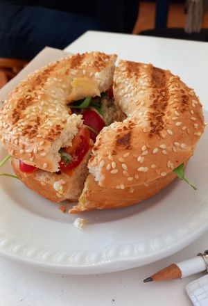 hummus bagel 4,90€ at Mercy in Dusseldorf