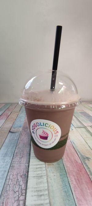 Chocolate milkshake at Yogolicious in Jersey