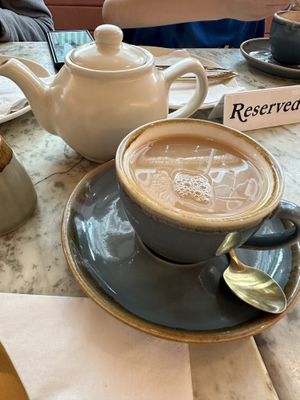 Earl gray with oatmilk  at Cutter & Squidge in London
