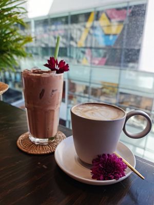 Latte with coconut milk - cacao milk  #Veganuary at The Banana Warrior - Emquartier in Bangkok