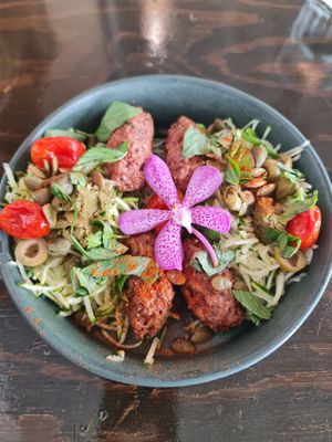 Spicy larb bowl 😋 at The Banana Warrior - Emquartier in Bangkok
