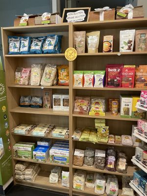 Gluten-free products  at Ven Vegano in Barcelona