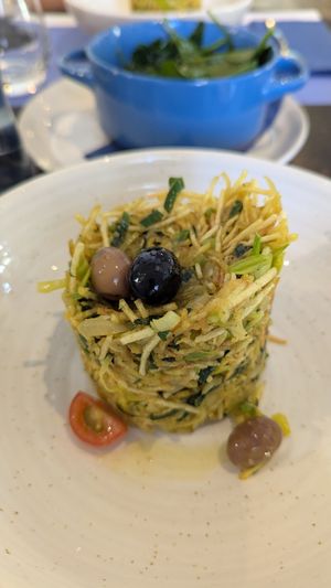 Leeks "à Brás" style at Bacalhau na Vila in Sintra