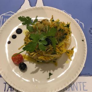 Leeks “a Brás" at Bacalhau na Vila in Sintra