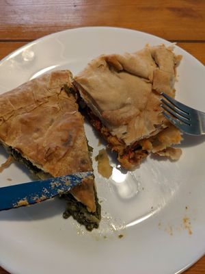 Empanadas vegetarian and vegan at Kalí Órexi by Labocatorio in Bilbao