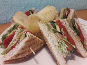 Club sandwich vegeteriano o vegan!! at Kalí Órexi by Labocatorio in Bilbao