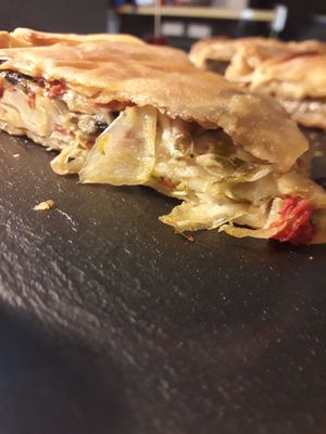 Empanada vegan sin huevo y queso at Kalí Órexi by Labocatorio in Bilbao