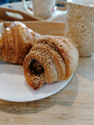 Vegan frankfurt croissant at Veritas in Palafrugell