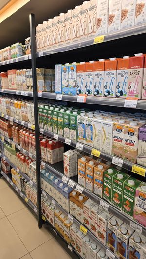 Milks at Veritas in Palafrugell