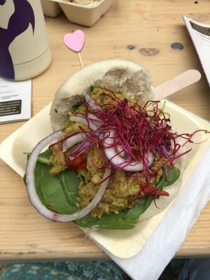 jackfruit rendang bao bun @ zomer maan fest  at Toko-Patja in Heerlen