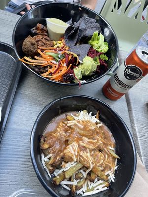 Yum 2  at Copper Branch - Stanley in Montreal