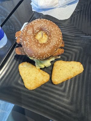 ultimate bagel sandwhich & hash browns  at Copper Branch - Stanley in Montreal