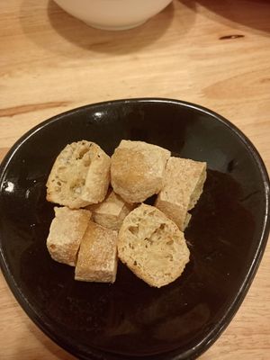 Crispy tofu at Chaba Cafe Don Mueang ชบาจ๊อปู วัดดอนเมือง in Bangkok