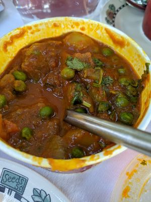 Aloo mattar at Tandoori Oven in Logan