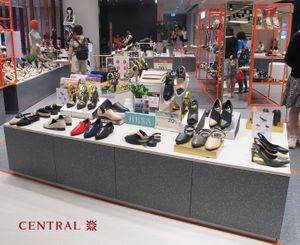 Come try our comfortable shoes in Bangkok at Zen, Central World Department Store. 2st Floor. 

www.hexabangkok.com
Call: +66924541849 at HEXA - Emporium Department Store in Bangkok