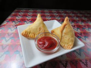Samosa at Everest Kitchen in Tama