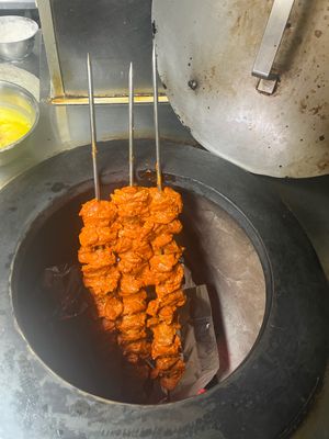 Chicken tikka  at Everest Kitchen in Tama
