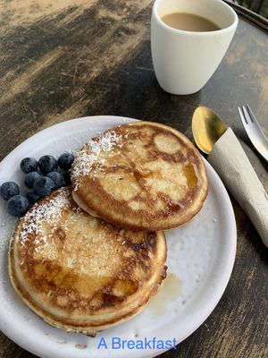   at Studio Vert  in Laroque-des-alberes