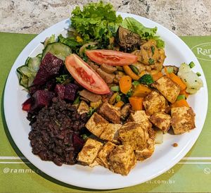 Buffet plate, all very nice but now at a frankly outrageous R$ 9.70 per kilo at Ramma - Barra in Salvador