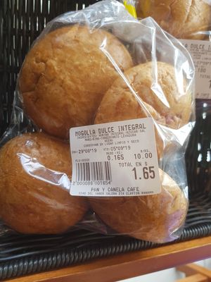 Sweet bread at Pan & Canela Cafe in Panama City