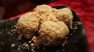 Ddeouk at Chaegundaam - 채근담 in Seoul